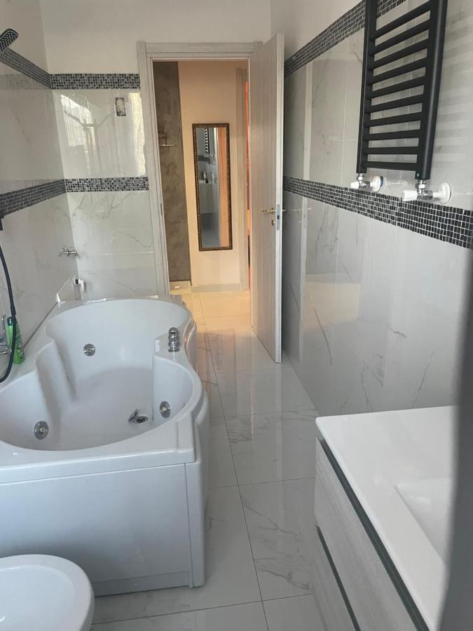 Appartamento Mire&Geo Voghera Ngoại thất bức ảnh